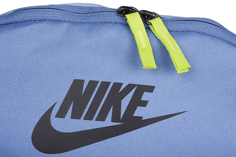 Nike saszetka nerka sportowa BA5750 420