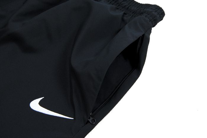 Nike Spodnie dziecięce junior Academy 16 808760 010 EUR XS Nike Spodnie dziecięce junior Academy 16 808760 010 EUR XS