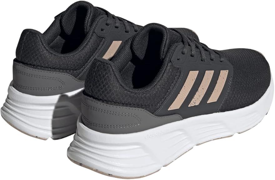 adidas Buty męskie do biegania Galaxy 6 HP2404 EUR 43 1/3 adidas Buty męskie do biegania Galaxy 6 HP2404 EUR 43 1/3