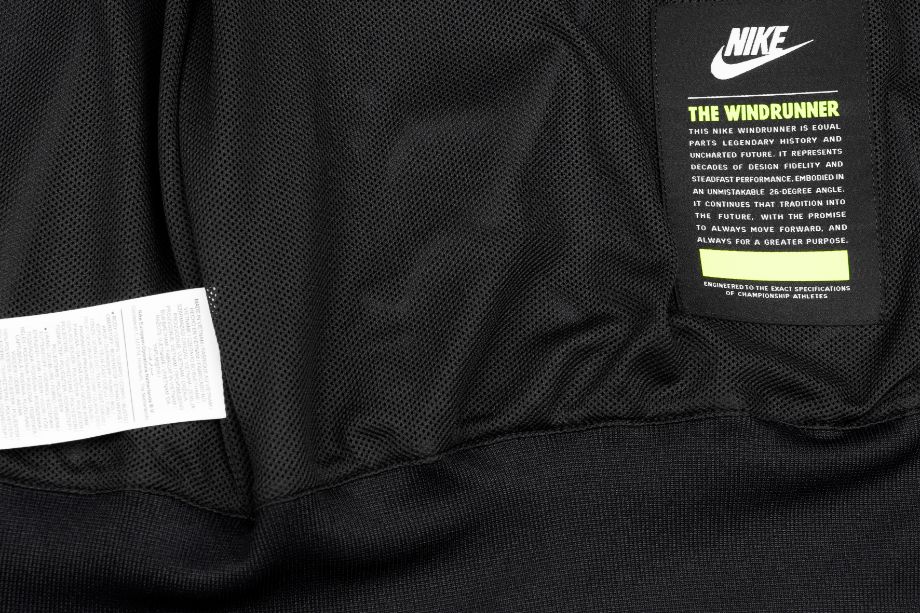 Nike Kurtka męska Sportswear Windrunner Jacket DA0001 010