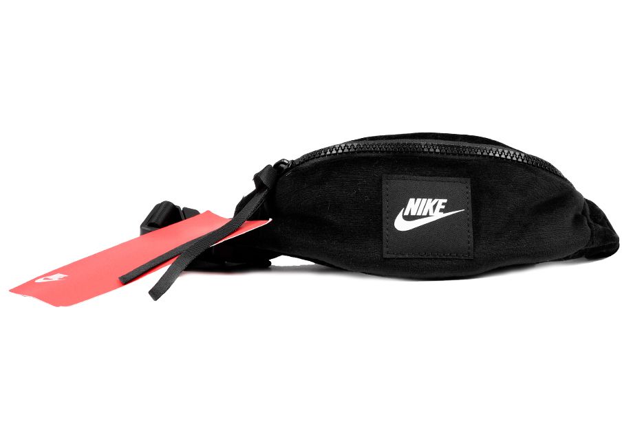 Nike Saszetka Heritage Hip Pack Winterized CQ0264 010 Nike Saszetka Heritage Hip Pack Winterized CQ0264 010