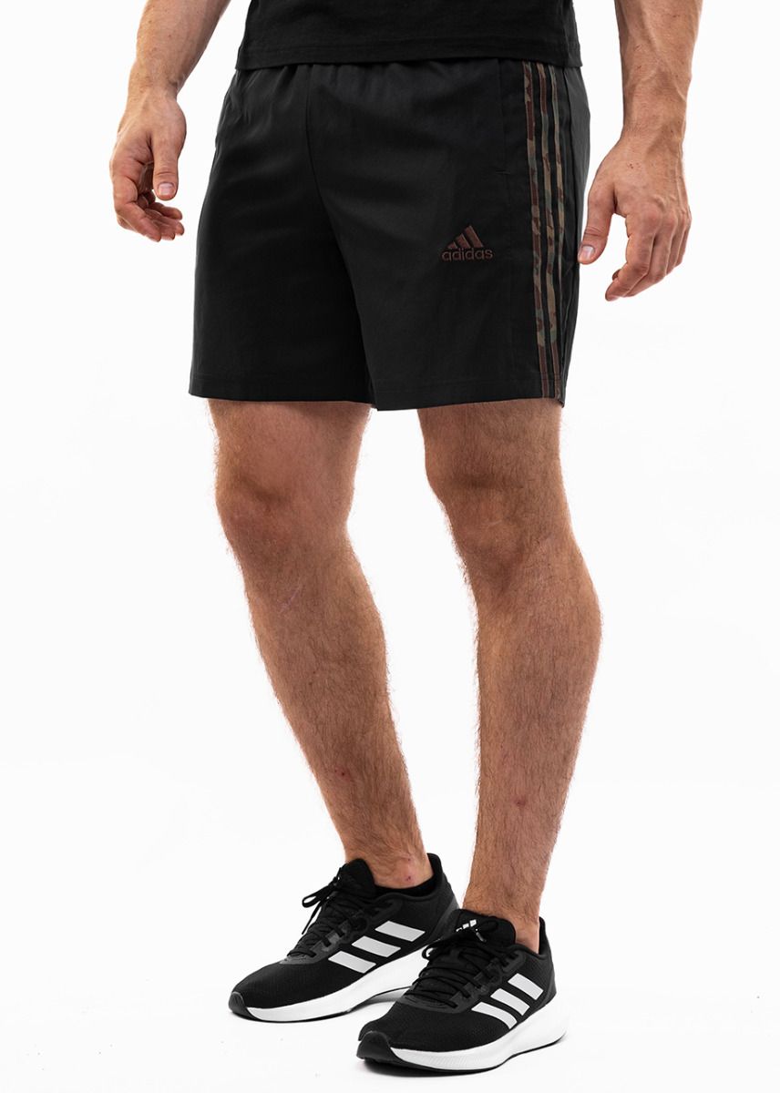 adidas Spodenki męskie Aeroready Essentials Chelsea 3-Stripes Shorts IC1493