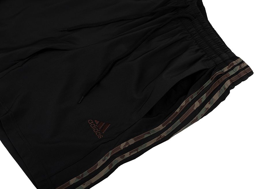 adidas Spodenki męskie Aeroready Essentials Chelsea 3-Stripes Shorts IC1493