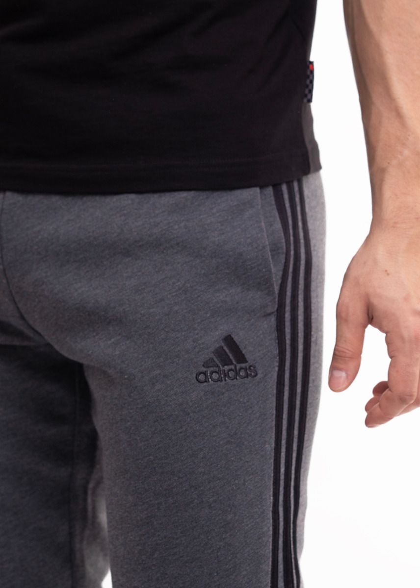 adidas Spodnie męskie Essentials French Terry Tapered Cuff 3-Stripes Pants H12256