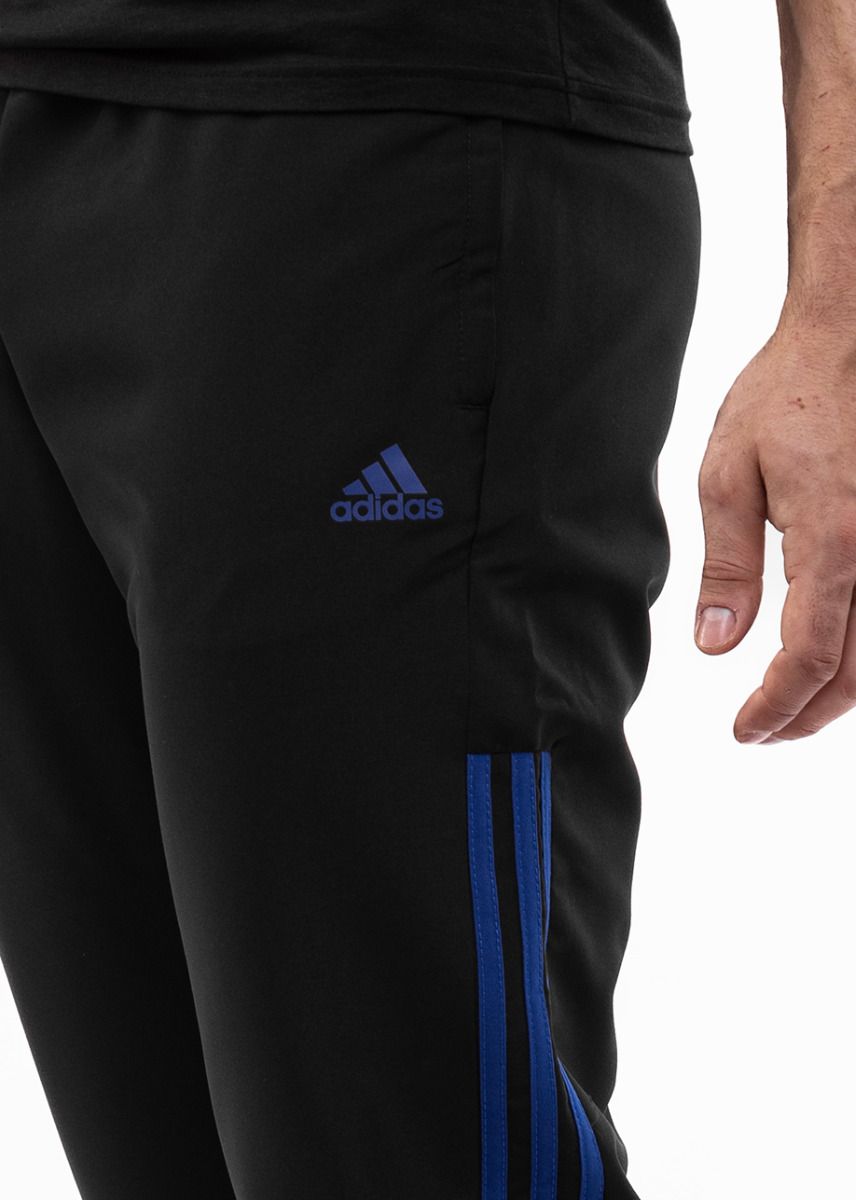 adidas Spodnie męskie Essentials Samson Joggers EE2328